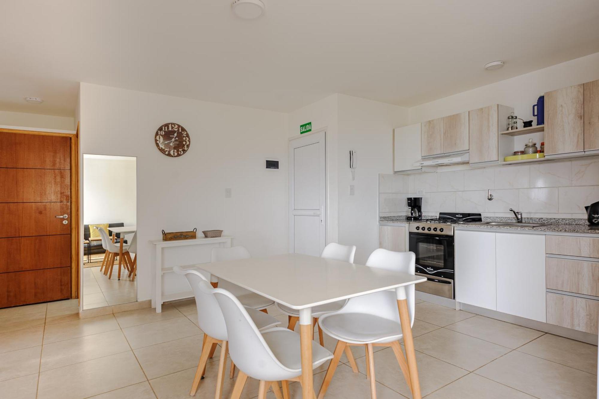 Gray Fox Apartments Las Aljabas Ушуая Екстериор снимка