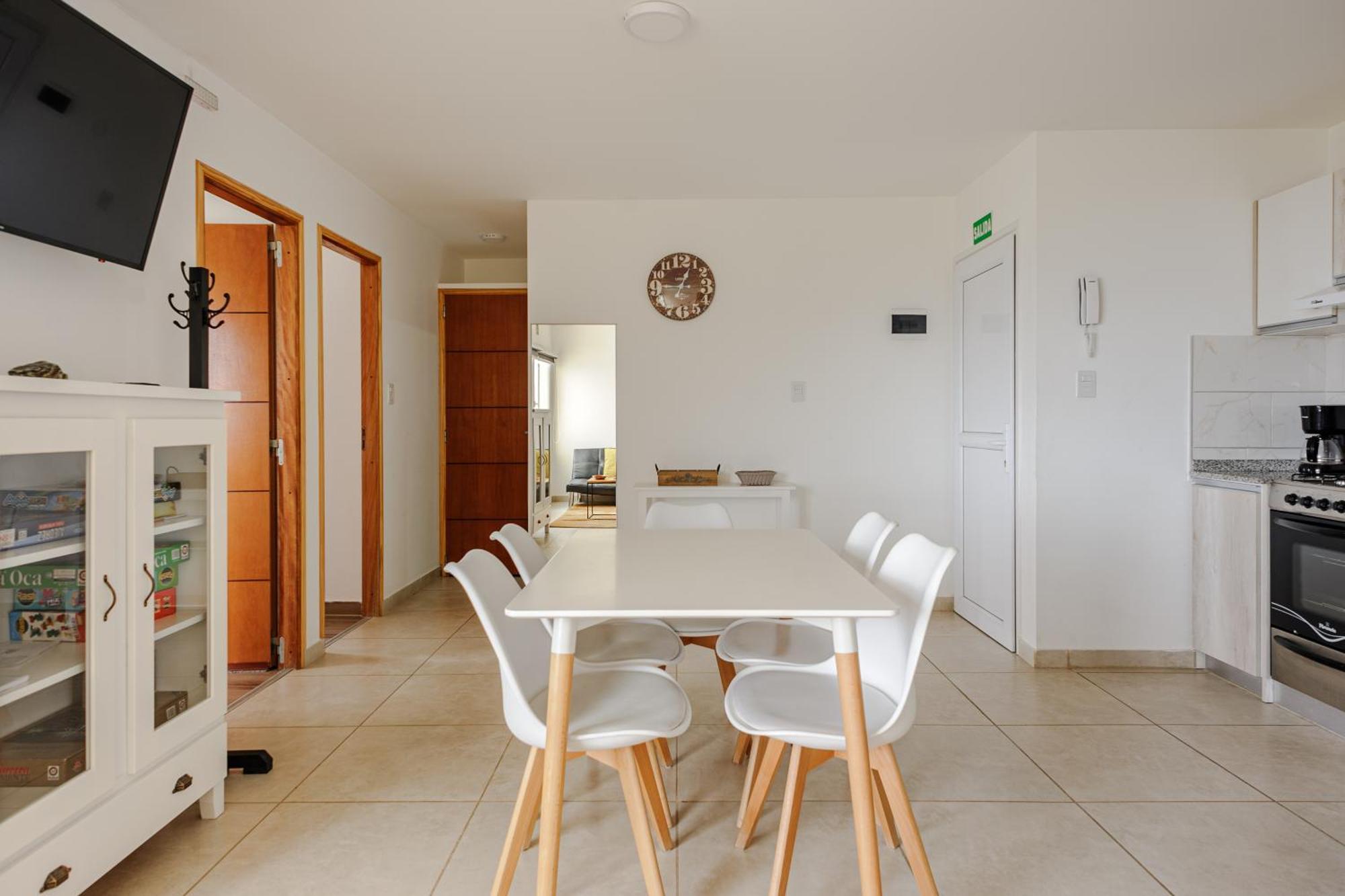 Gray Fox Apartments Las Aljabas Ушуая Екстериор снимка